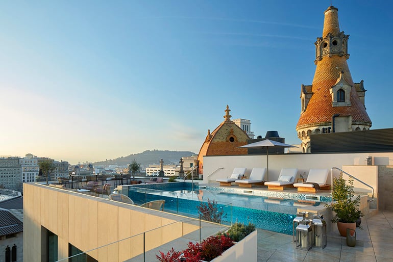 In-ground pool on a rooftop in Barcelona